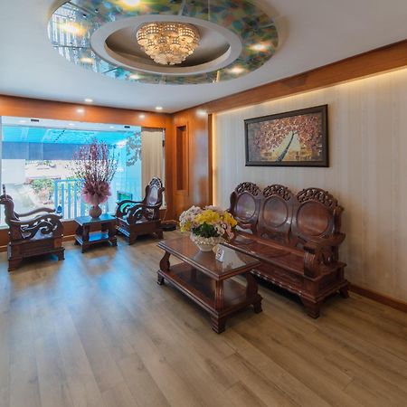Hotel Nhu Y 2 Bandar Ho Chi Minh Luaran gambar