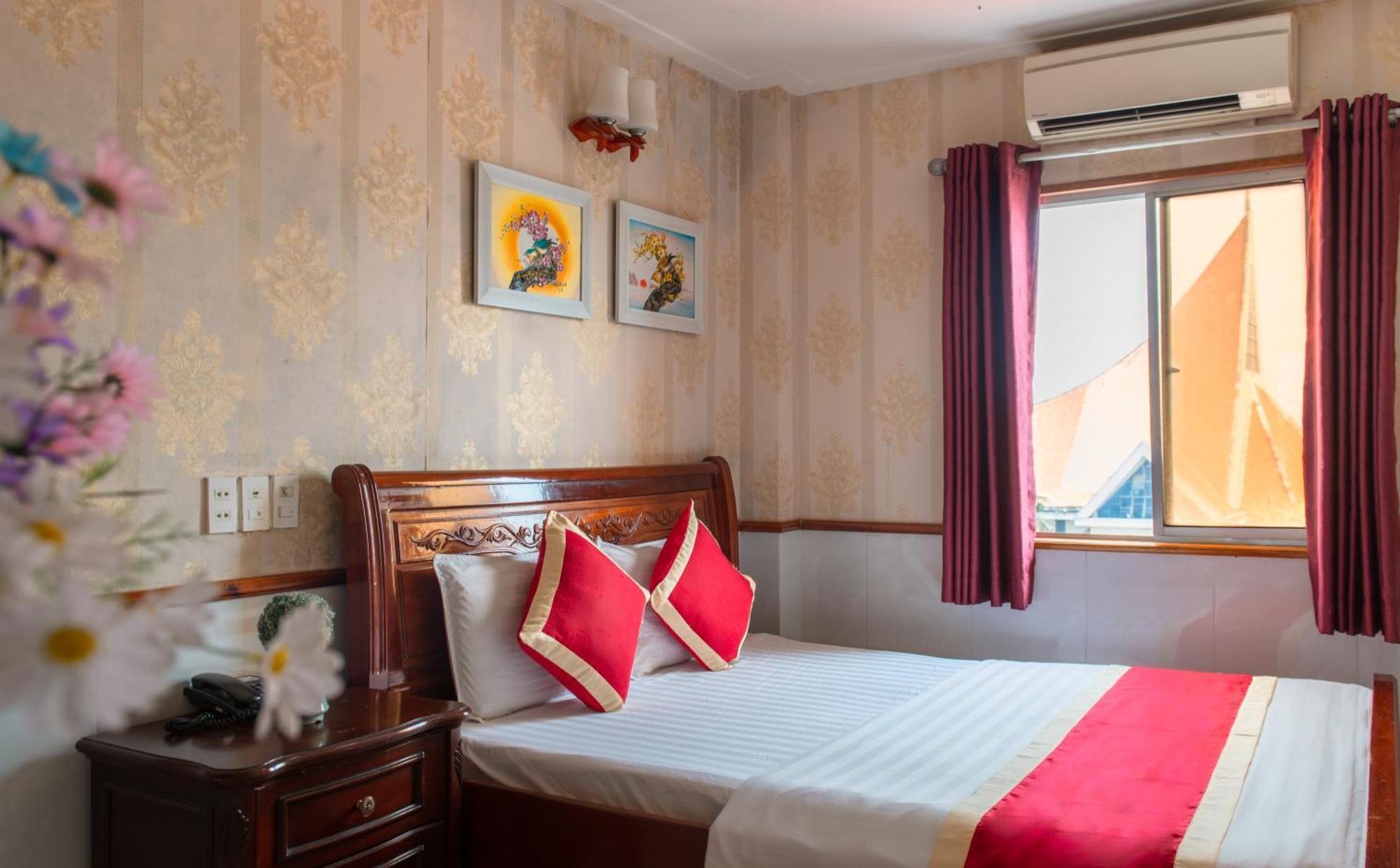 Hotel Nhu Y 2 Bandar Ho Chi Minh Luaran gambar