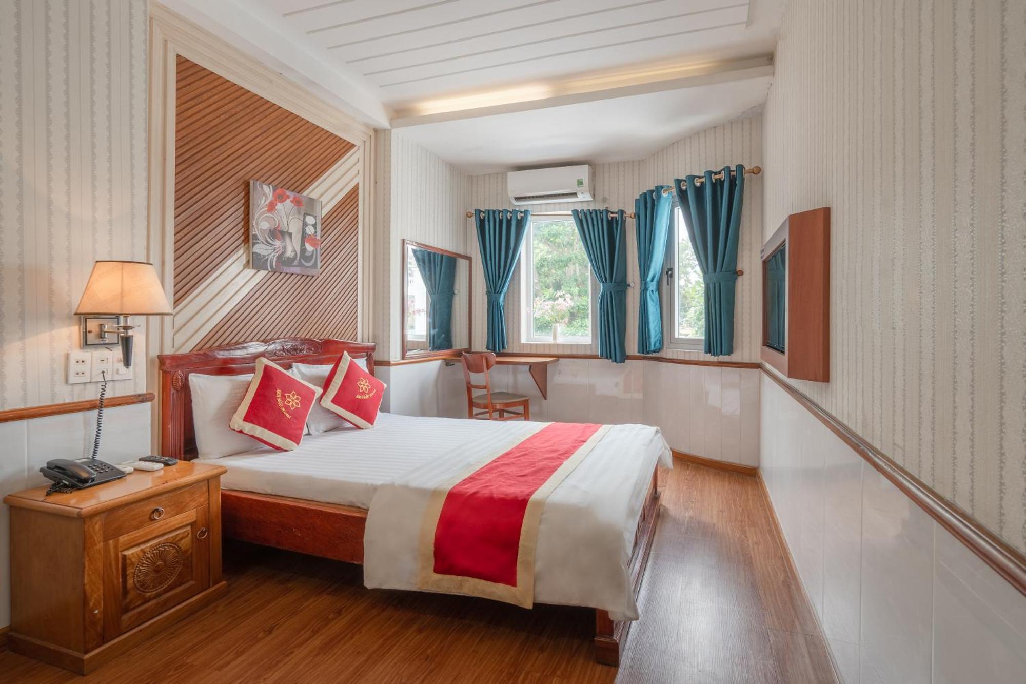 Hotel Nhu Y 2 Bandar Ho Chi Minh Luaran gambar