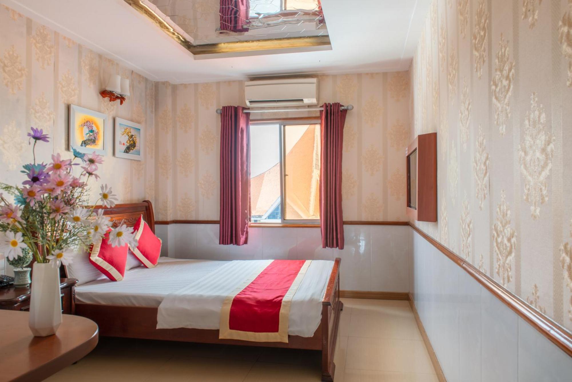Hotel Nhu Y 2 Bandar Ho Chi Minh Luaran gambar