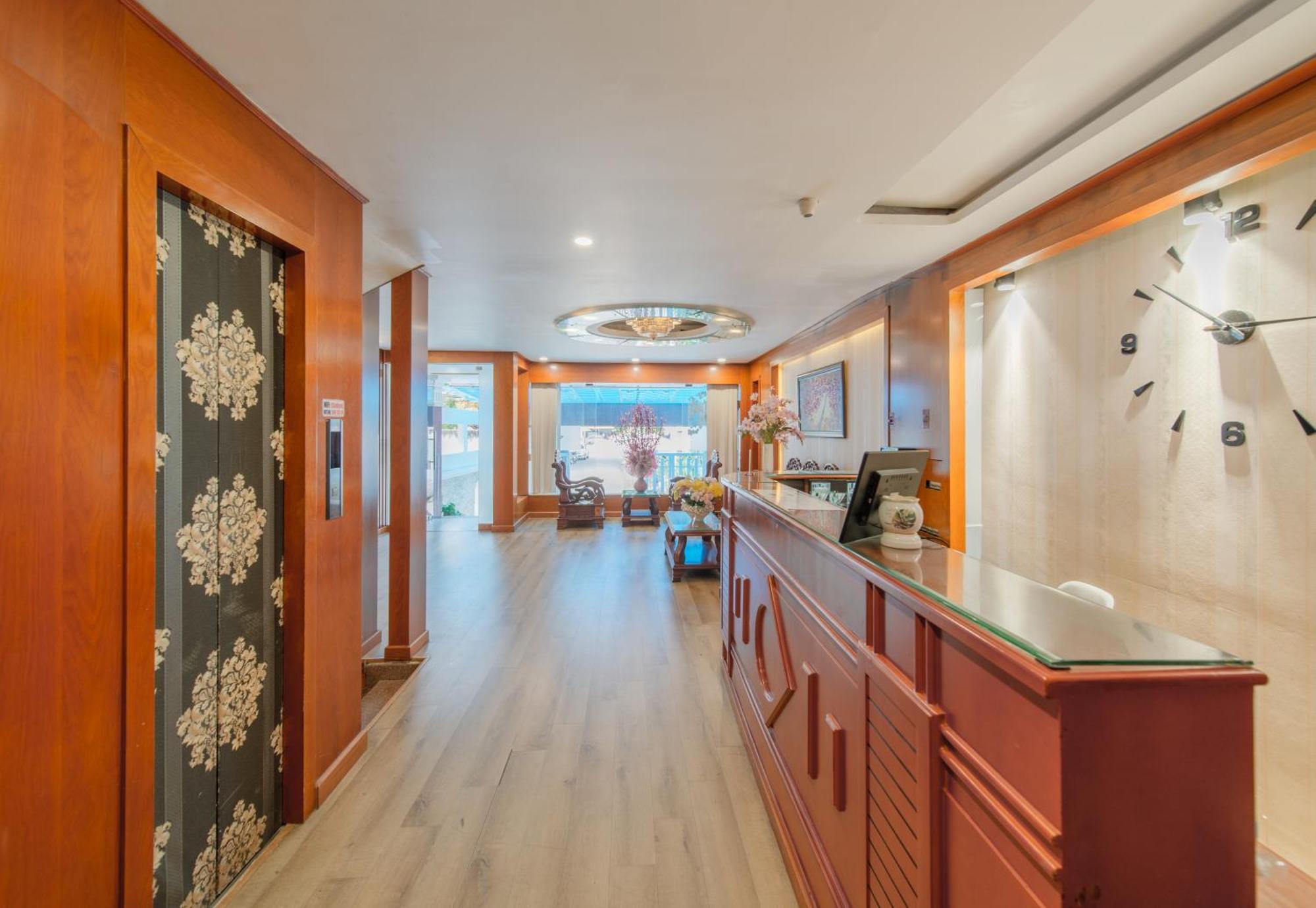 Hotel Nhu Y 2 Bandar Ho Chi Minh Luaran gambar